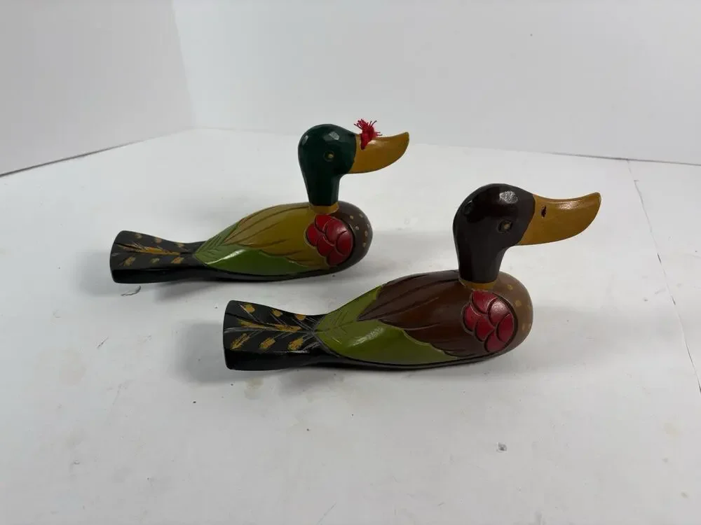 Vintage Pair Hand Carved Wood Mallard Duck Decoys Hand Painted Folk Art 9.5in